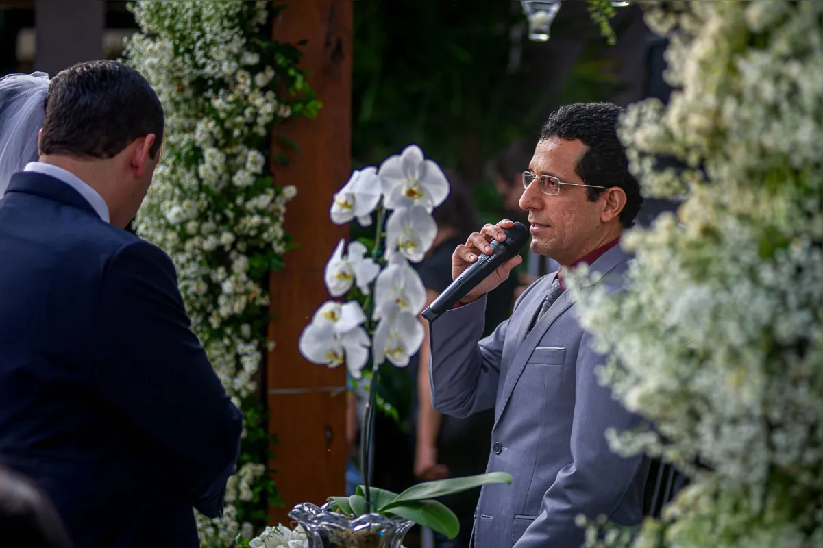 Edson Ferreira: "Ao ser contratado pelos noivos, sinto que fui escolhido por ser merecedor da confiança deles para uma data tão especial e isso me alegra"