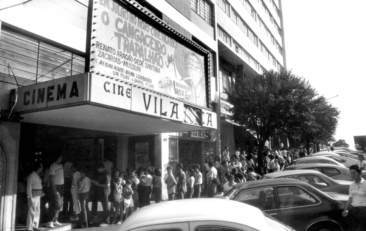 Imagem ilustrativa da imagem Com público pequeno e fiel, cinemas de ruas resistem em Londrina