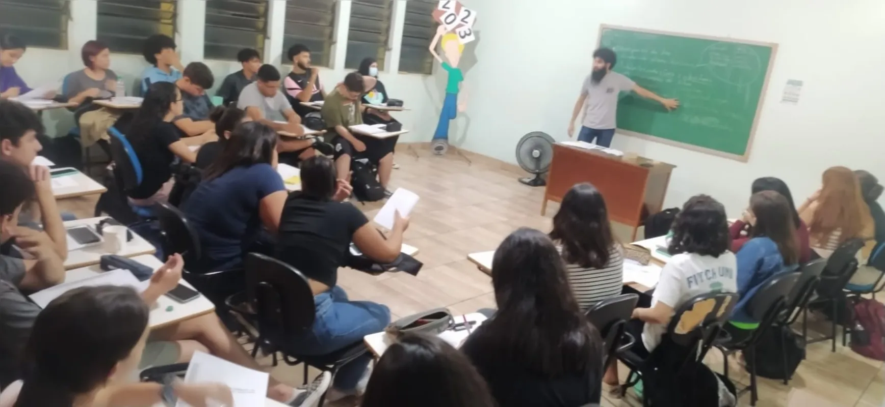 Imagem ilustrativa da imagem Cursinho comunitário aprova 80% dos estudantes em Londrina