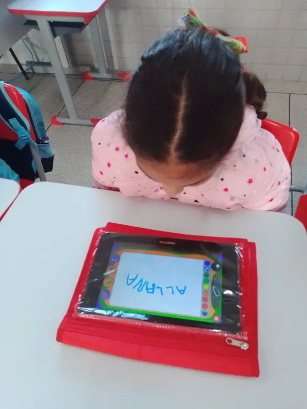 E.M Machado de Assis: acesso digital desde a alfabetização até o 5º ano