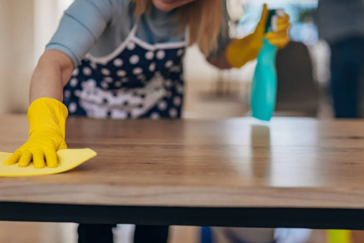 As plataformas disponibilizam o perfil dos prestadores ou a contratação de serviço por hora e funcionam como uma rede social entre prestadores de serviços e potenciais clientes