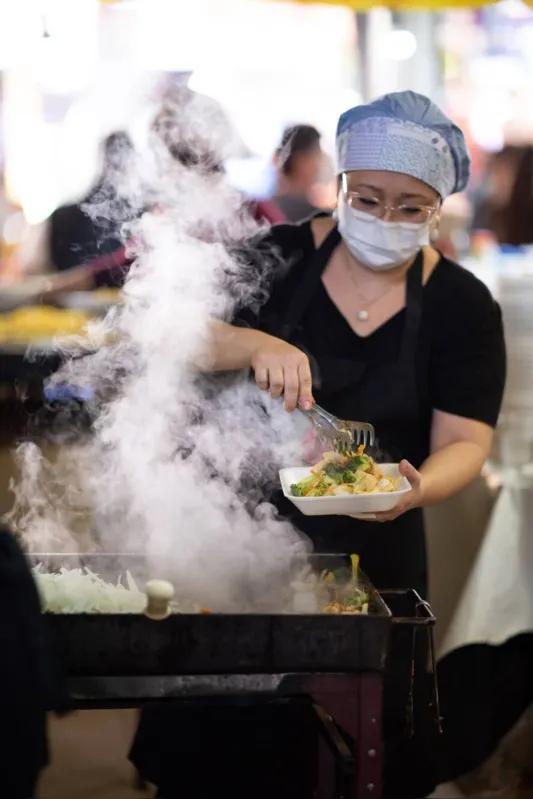 A boa gastronomia oriental desperta o apetite do público