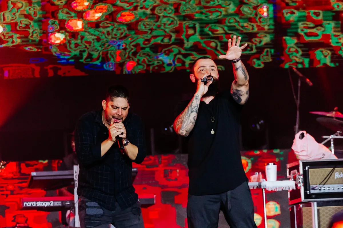 Léo & Rapahel: dupla londrinense celebrou o show dividido com Jorge e & Matheus