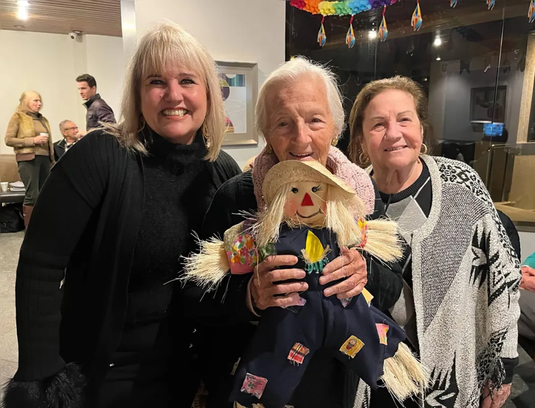 Doris Alho , Dagmar Alho da Silva e Dea Walter