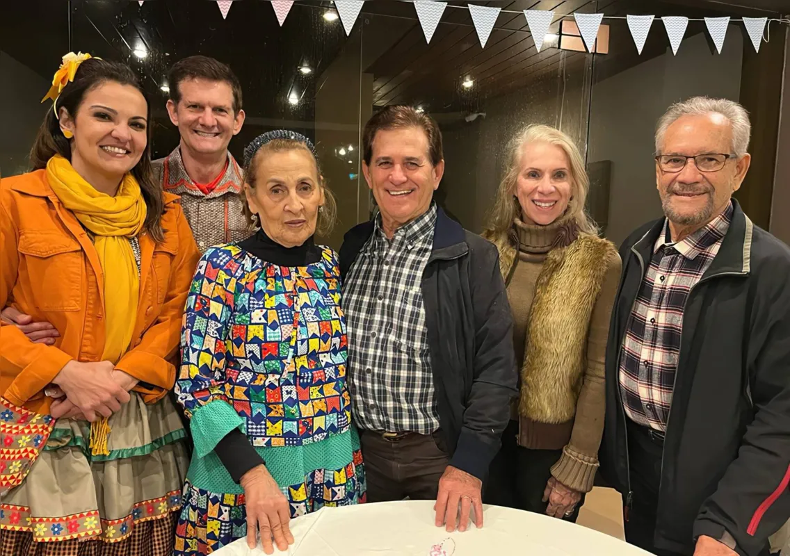 Graziela e Doroteo Fabro, Selma e Wilson Galego Campos, Ana Maria e Manuel Ferreira da Silva