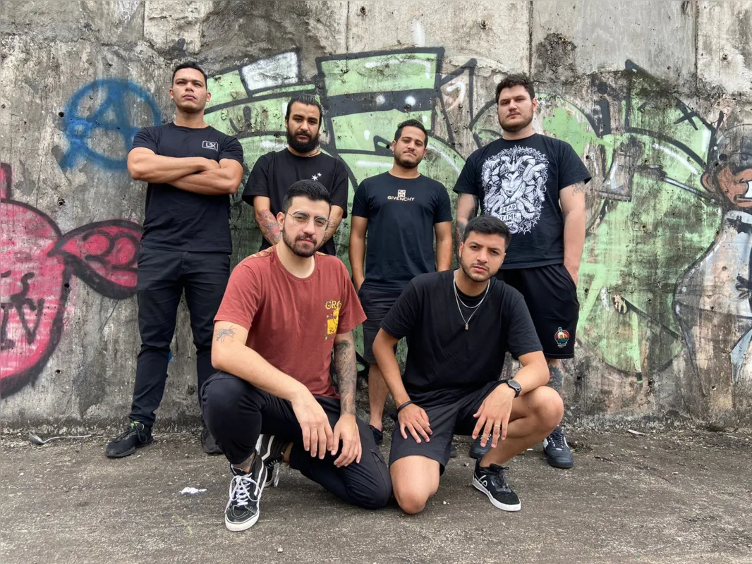 Cover da banda estadunidense de metalcore A Day to Remember, Monument é atração no Friday Breakdown