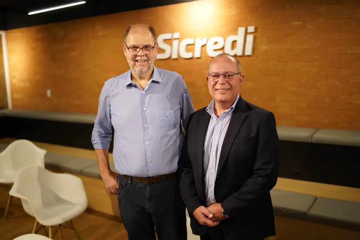 O presidente da Codel, Alex Canziani, com o CEO do Grupo Folha de Londrina, José Nicolás Mejía