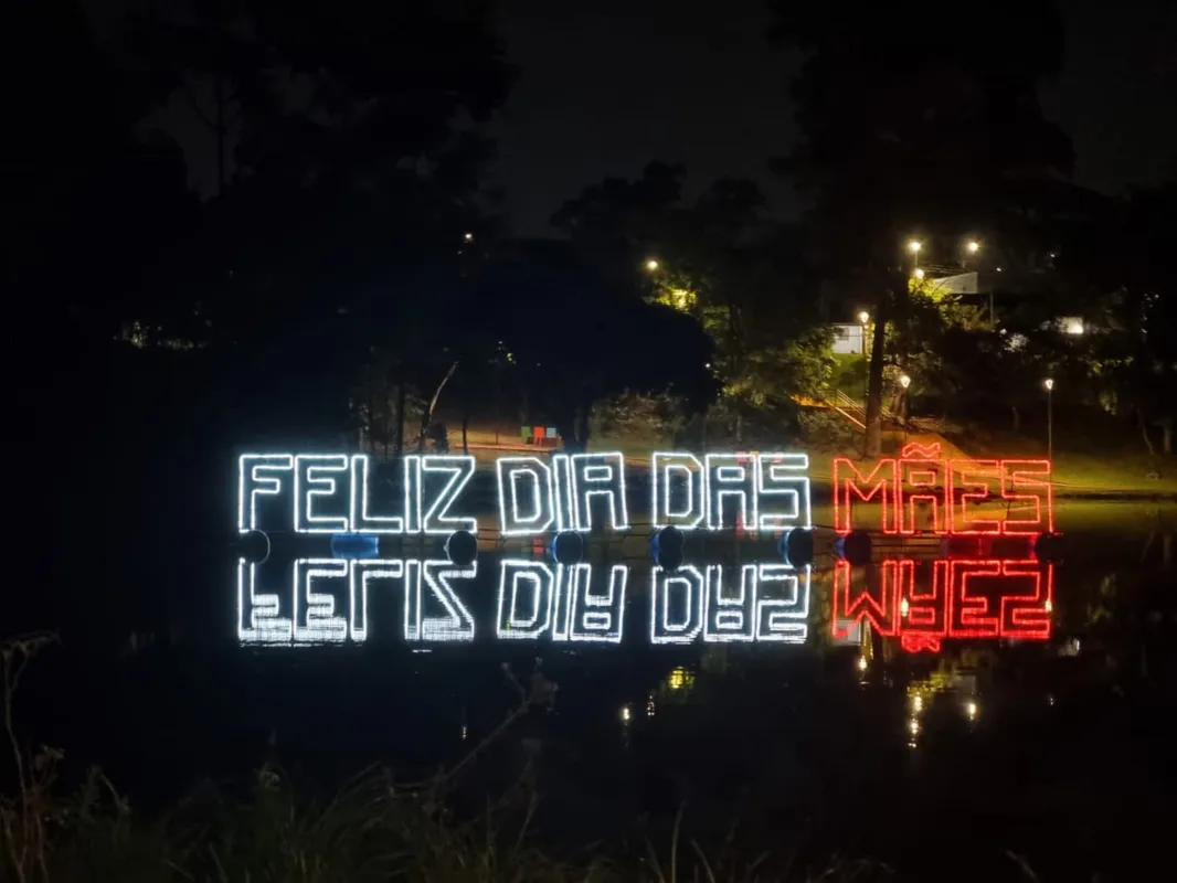 Imagem ilustrativa da imagem Letreiros homenageiam mães no Cabrinha e no Lagoa Dourada