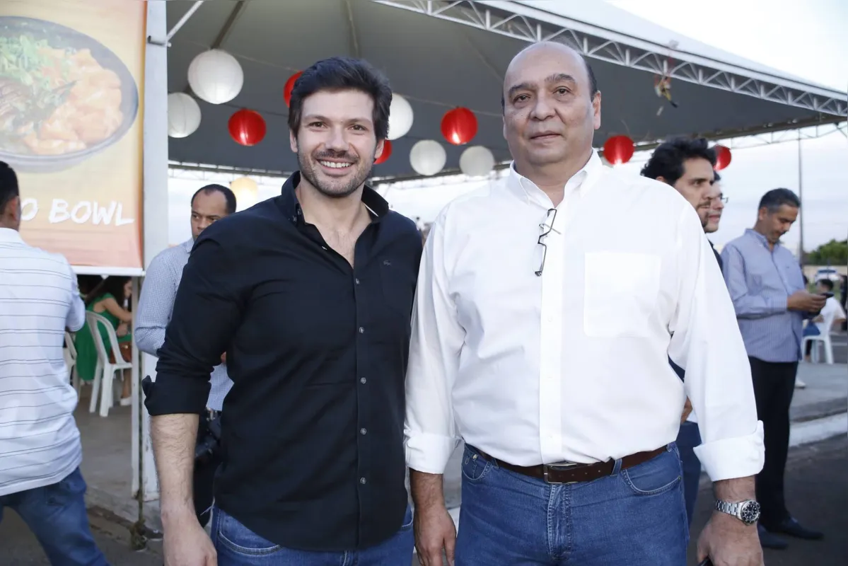 O deputado estadual Thiago Amaral e o presidente da Sociedade Rural do Paraná, Marcelo El- Kadre