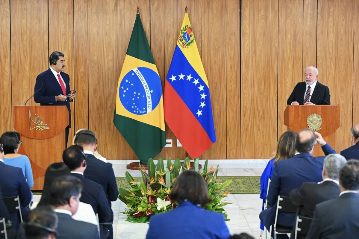 Lula deu uma declaração à imprensa ao lado de Maduro em Brasília. O venezuelano realiza visita ao oficial ao Brasil, anunciada de última hora pelo governo brasileiro