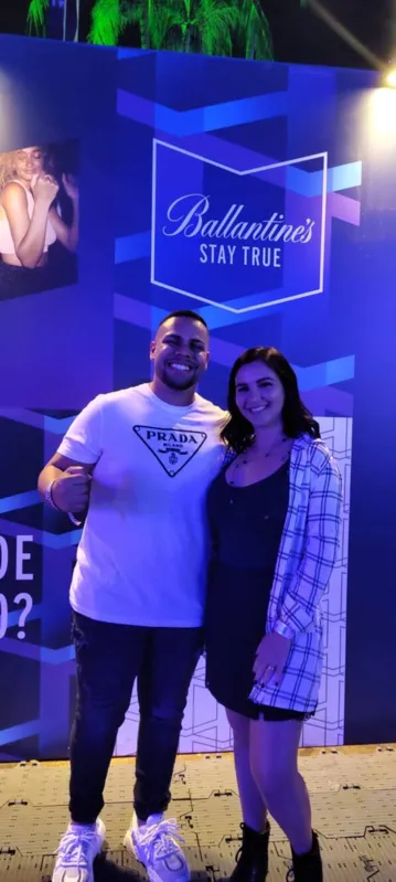 Leonardo e Larissa adoraram o novo palco: "Deu pra ver que investiram bastante"