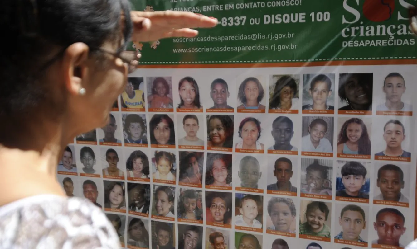 A Fundação para Infância e Adolescência (FIA) informa que, atualmente, 600 crianças e adolescentes estão sumidos no estado do Rio de Janeiro