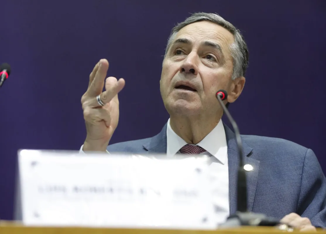 Segundo o  ministro Luís Roberto Barroso, o caso não tem a urgência apontada pelos petistas
