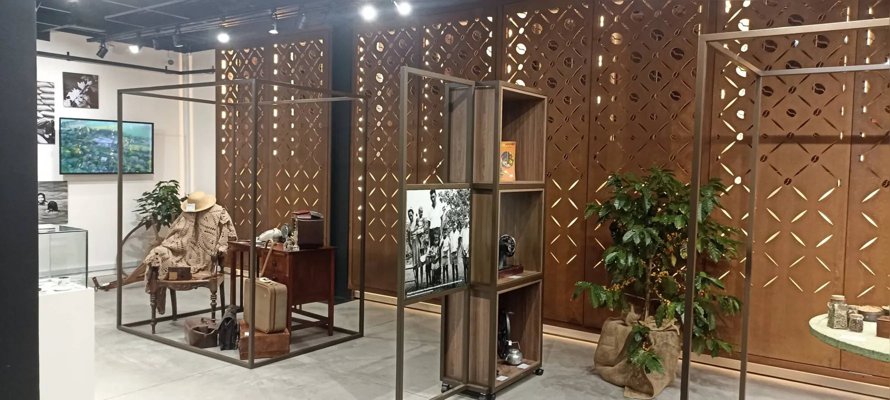 Museu ainda está recebendo doações para composição do acervo como fotografias e objetos
