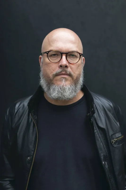 Joca Reiners Terron: "Enquanto houver o último poeta cantando para nós dormirmos, haverá esperanças. Não podemos desistir da ideia de um mundo mais justo"
