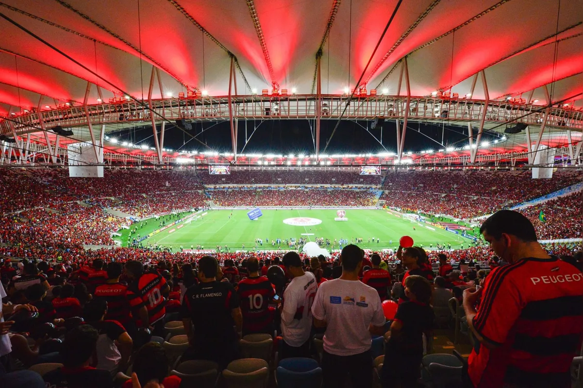 Imagem ilustrativa da imagem O impacto econômico do futebol no Brasil: Uma paixão que movimenta bilhões