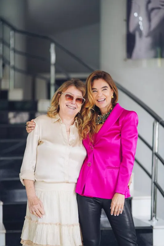 Desirée e a mãe, Dolores Soares: foram 23 anos de uma bem-sucedida trajetória com o Studio Desirée Soares