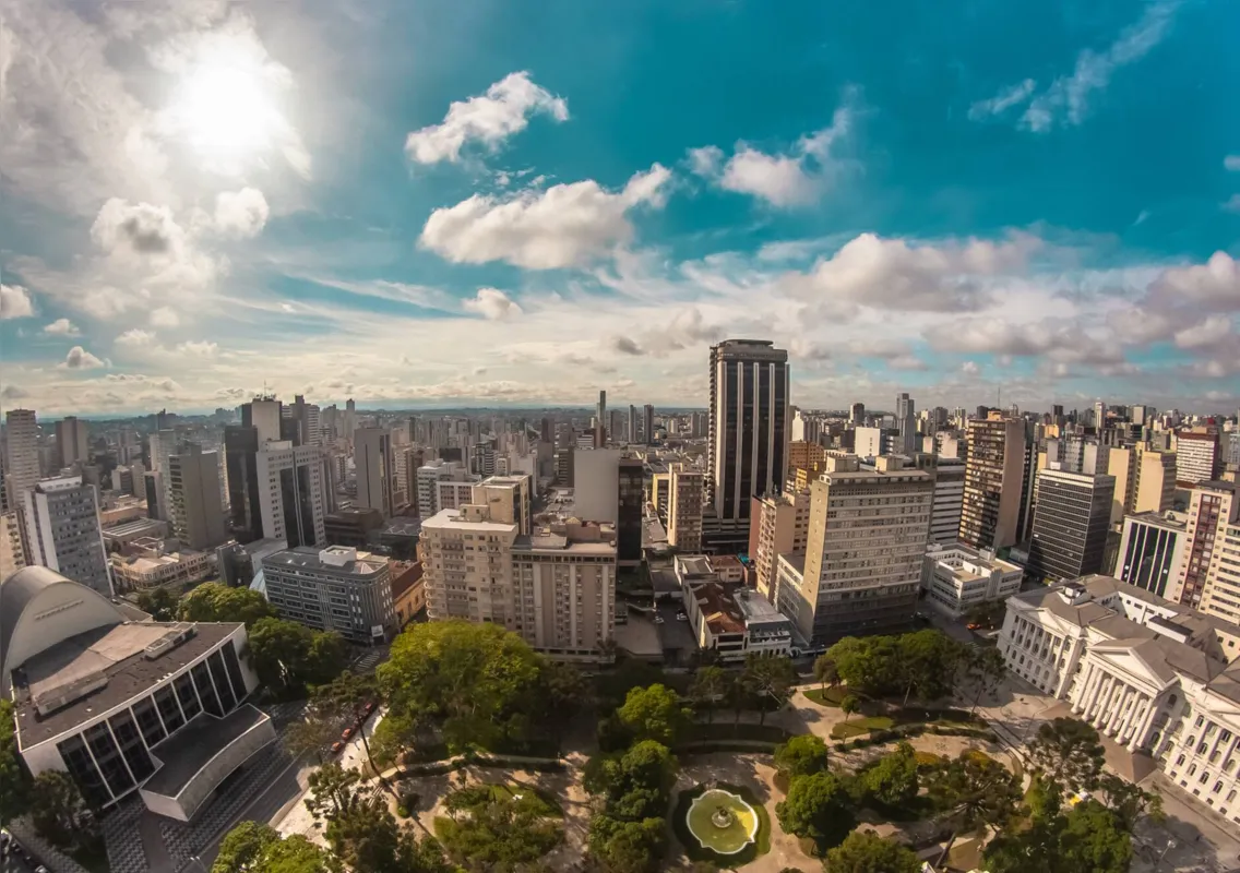 No Paraná, o IDS saltou de 5,949 para 6,607, um incremento de 12%, e para 6,663 com aquisições não monetárias de serviços; o quinto melhor resultado do País