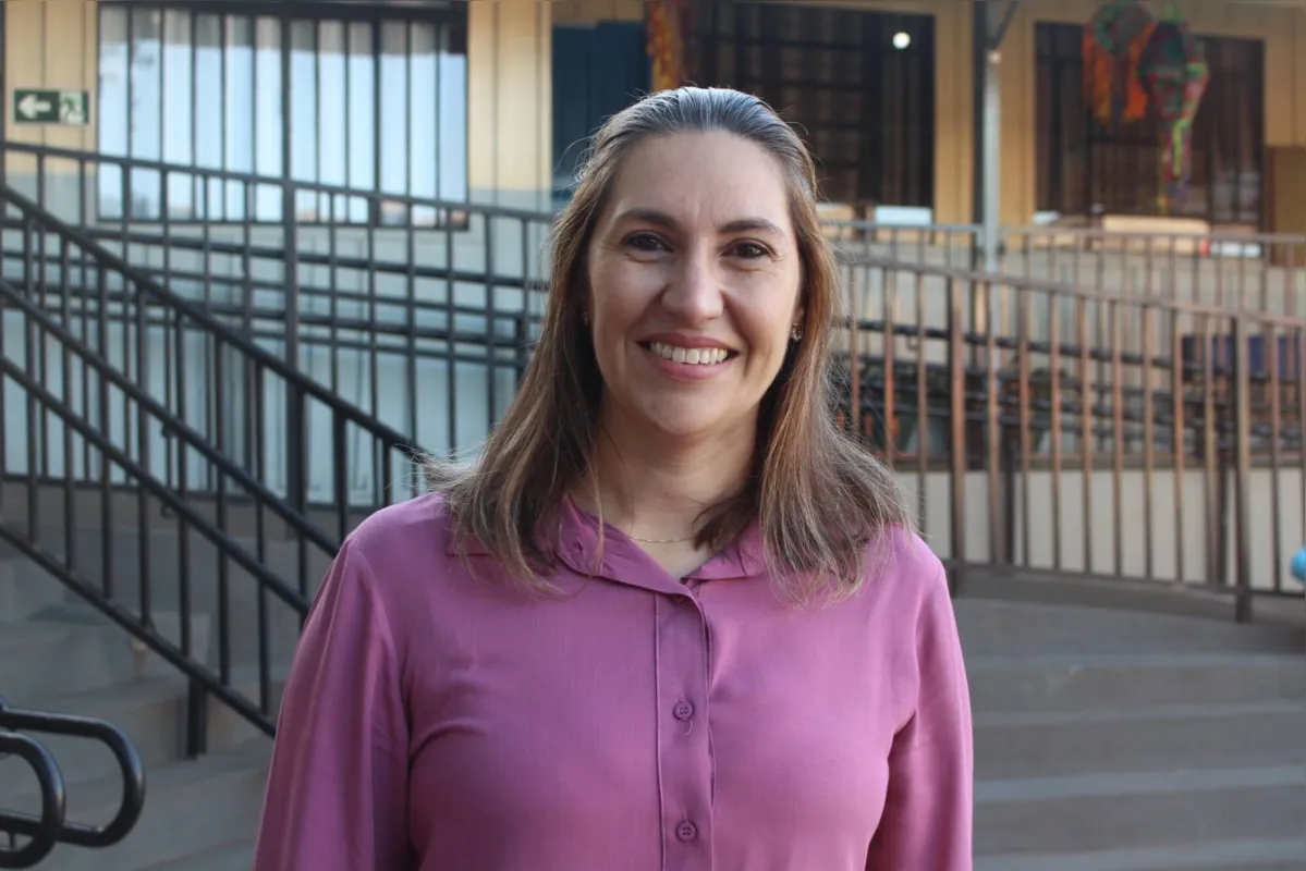 Silvia Helena de Freitas Ruiz, coordenadora pedagógica da escola Dalva Fahl Boaventura:"Tem coisas que as crianças vão levar para a vida, como outra língua, culturas, disciplina, ritmos"