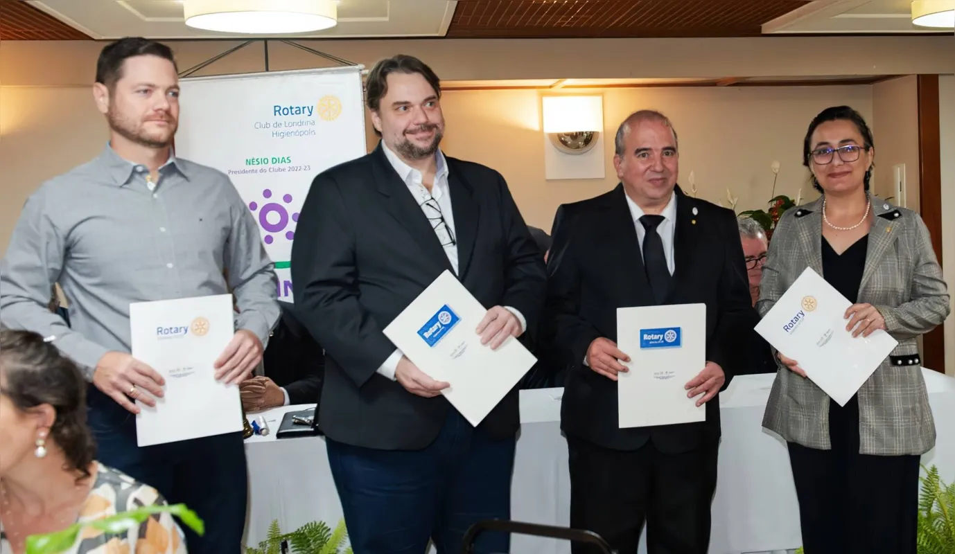 Ivan Kruger Fuganti, Luís Gustavo Cícero, Carlos Martins e Alexandra Durello Banachi