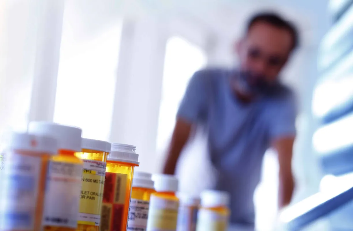 Nos últimos dez anos, a demanda judicial mais custosa aos cofres da Prefeitura de Londrina ocorreu em 2017, quando o Poder Público Municipal foi obrigado a desembolsar mais de R$ 1,7 milhão em medicamentos e tratamentos