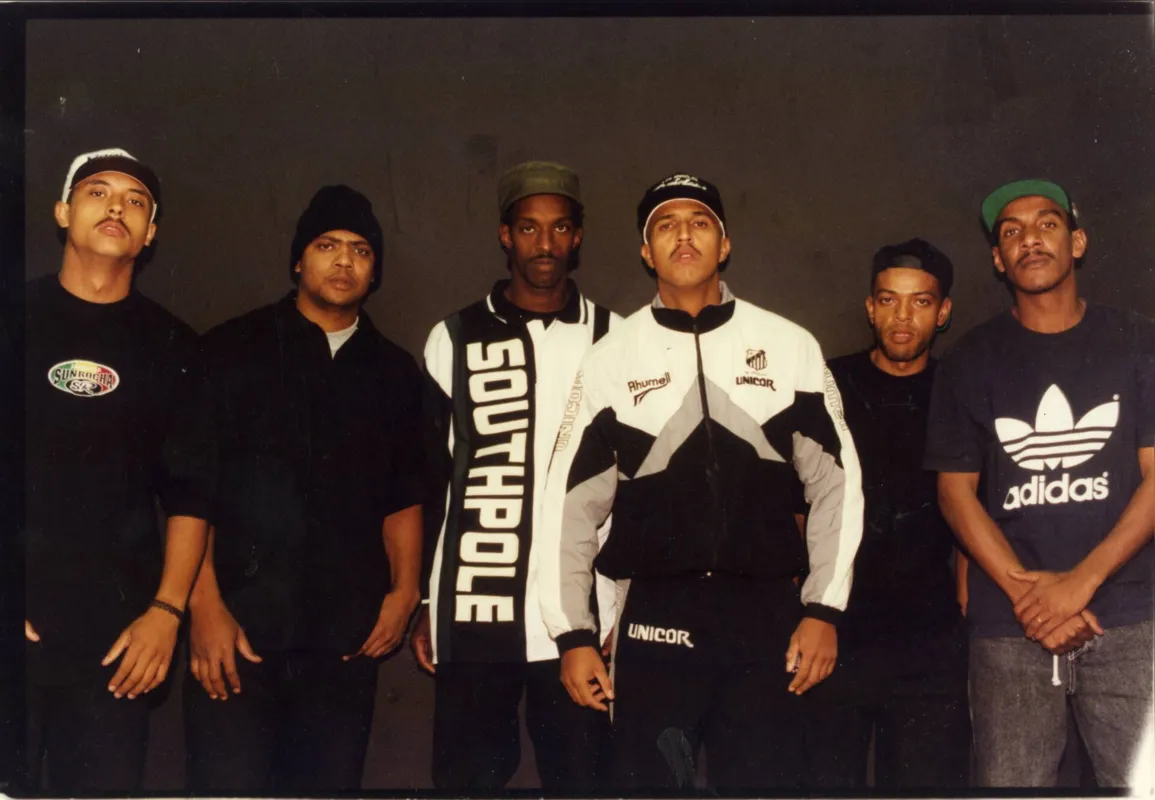 O ritmo, a poesia, a contundência e o brado forte do seu líder, Mano Brown, colocaram os Racionais em um panteão onde poucos chegaram
