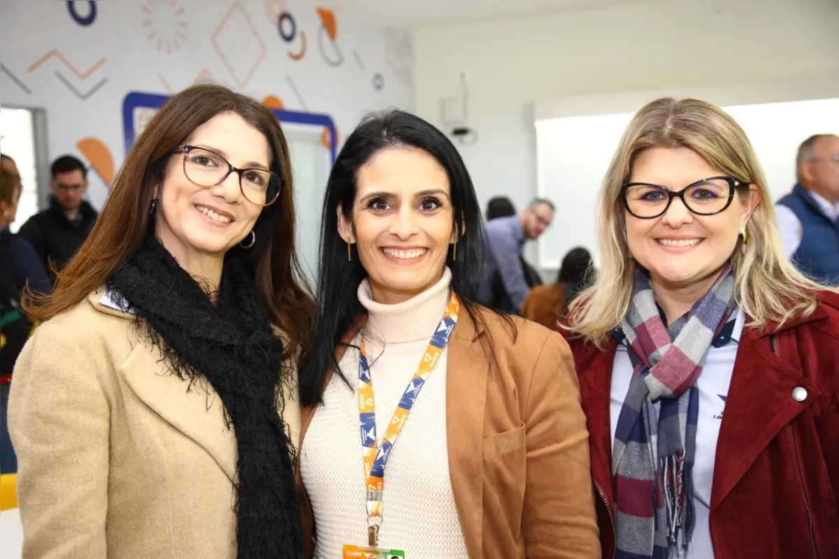 Márcia Regina Aquino Ilário, Michelle Alcantara e Camila Bilha Palla