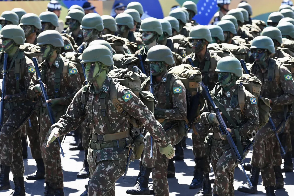 Brazilian Army soldiers take part in the Independence Day parade in Brasilia, on September 7, 2023. (Photo by EVARISTO SA / AFP)