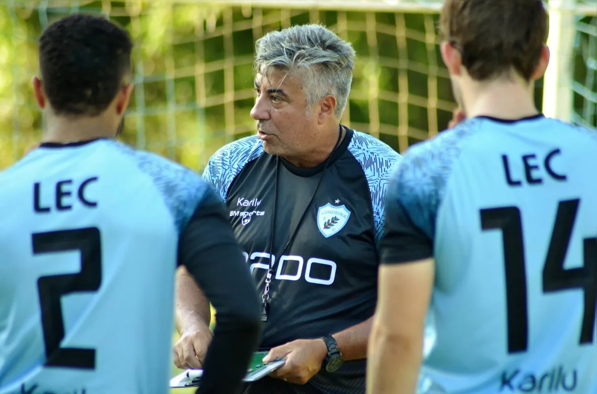 Alexandre Gallo convocou a torcida para apoiar o LEC: "Temos convicção de que vamos ter um time forte, mas ele será muito mais forte se a torcida caminhar junto"