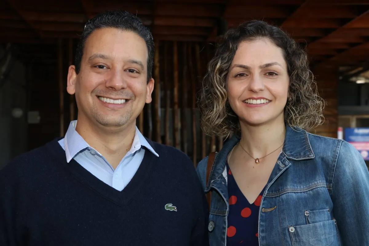 Presidente da ABCD-PR, Ricardo Almeida, e esposa Angelita Gomes