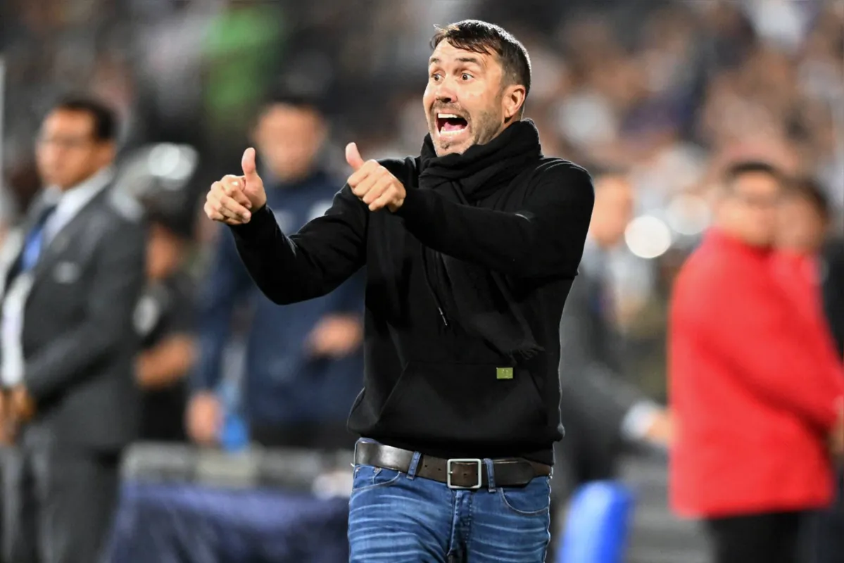 Coudet havia assumido o comando do time mineiro em janeiro deste ano e tinha contrato até o final de 2024
