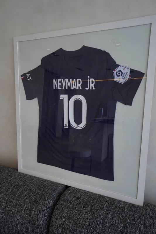 Camisa PSG autografada por Neymar Jr.