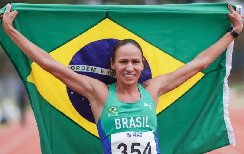 Tatiane Raquel Silva alcançou o tricampeonato sul-americano nos 3000 metros com obstáculos