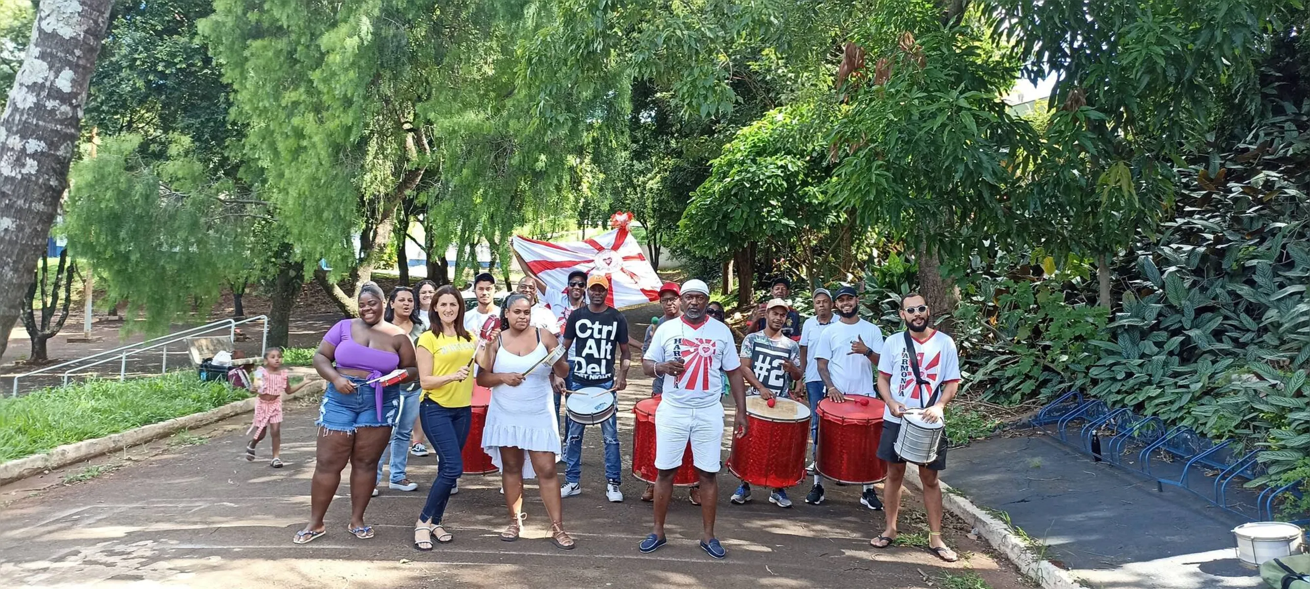 Explode Coração: única escola do Carnaval de Londrina este ano carrega a responsabilidade de preservar o samba