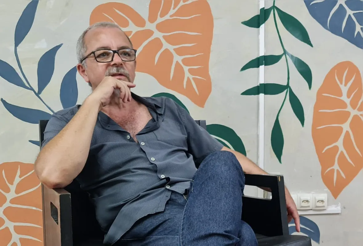 João Werner: "As obras expostas são da série de gravuras urbanas, vida simples, cotidiana da cidade, trabalho e diversão barata"