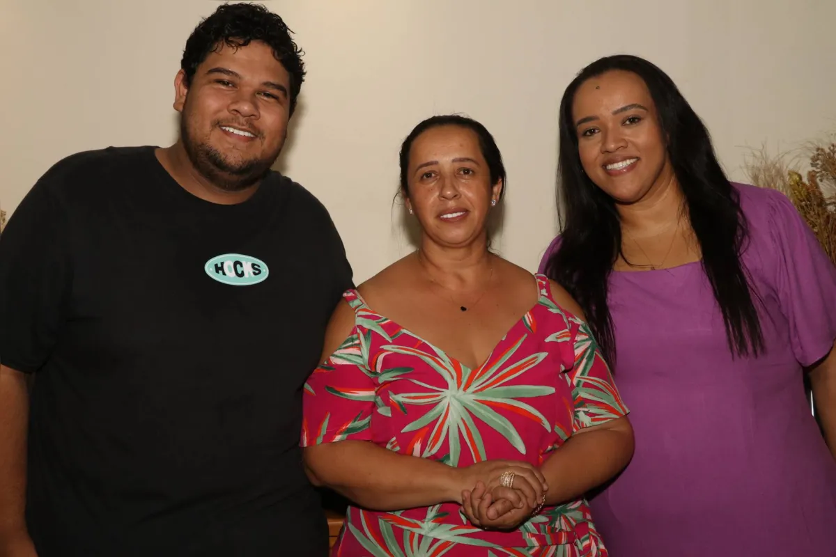 Guilherme Bueno, Jaqueline Bueno e Patrícia Bueno