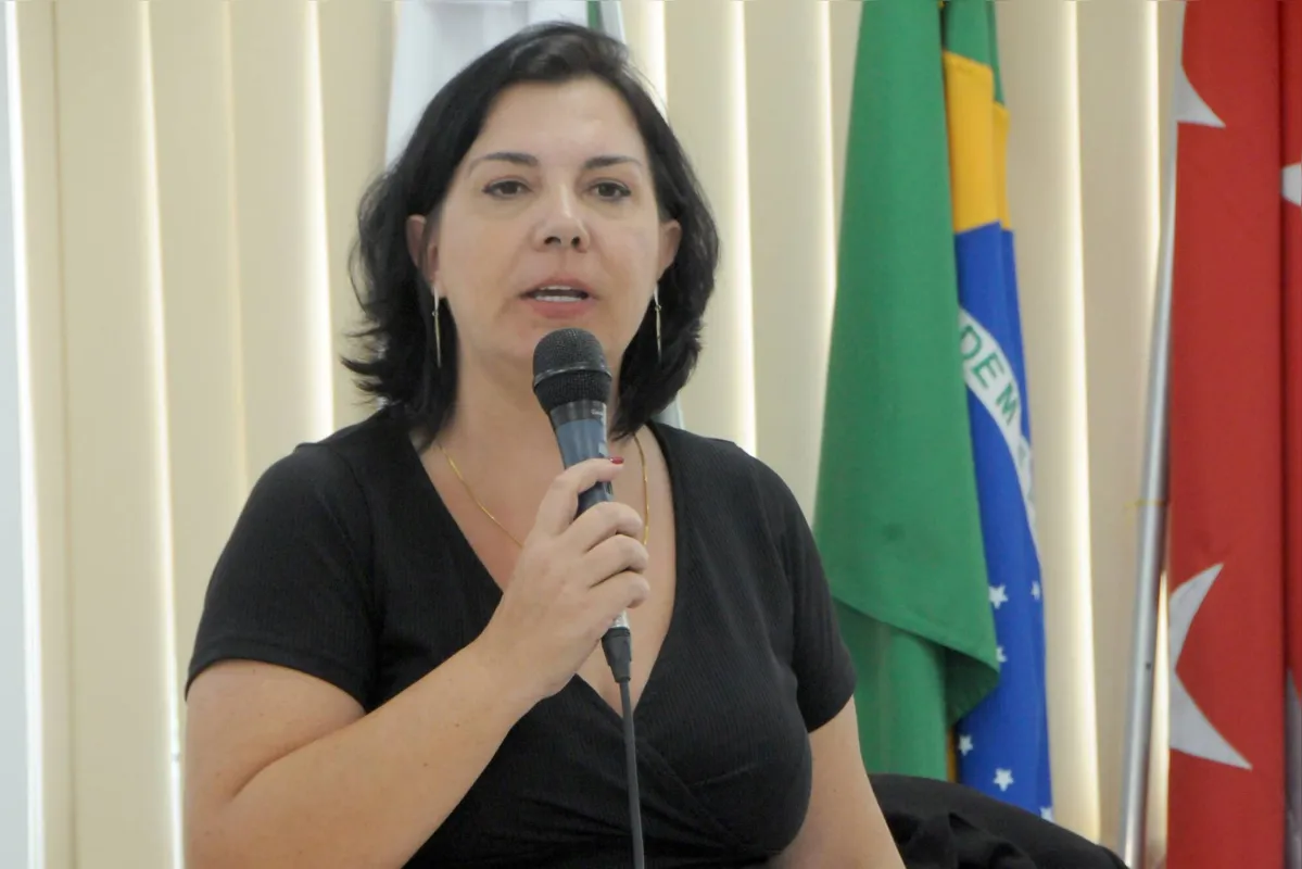 “As conversas têm caminhado bem, mas ainda não formalizei a filiação”, afirma Flávia Cabral (PTB) sobre ida para o PP