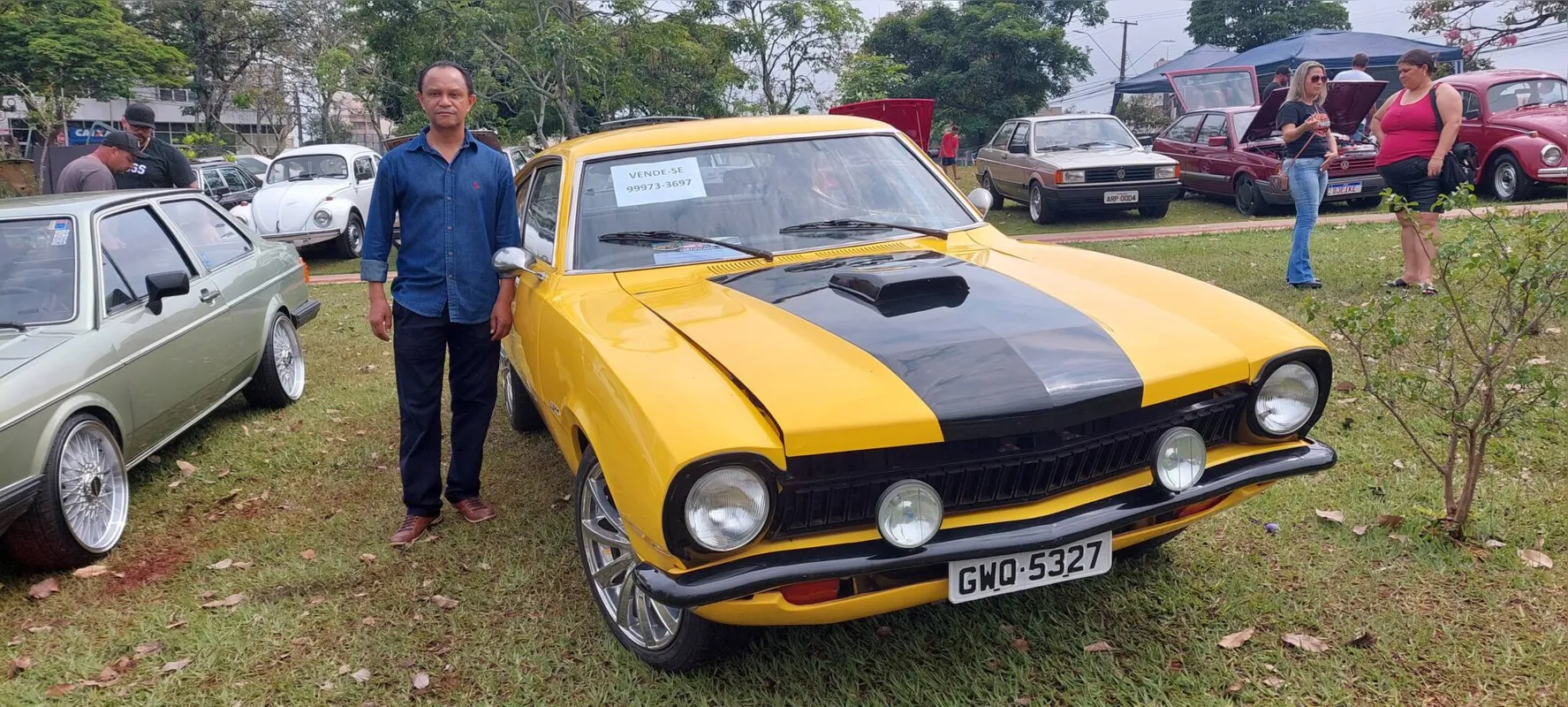 Imagem ilustrativa da imagem Amantes de carros antigos se reúnem em Londrina