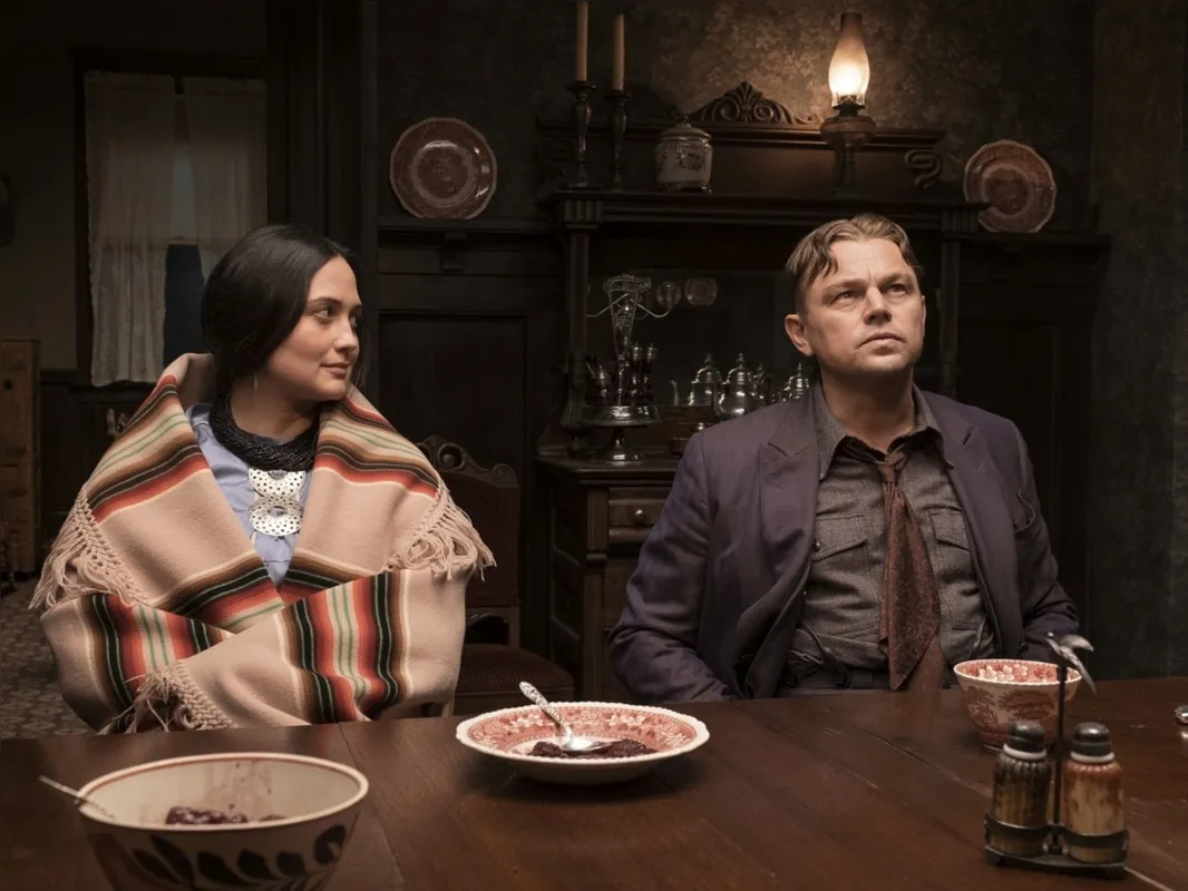 Leonardo DiCaprio e Lily Gladstone em "Assasinos da Lua das Flores: uma história de amor e cobiça num filme de 3h26 de duração