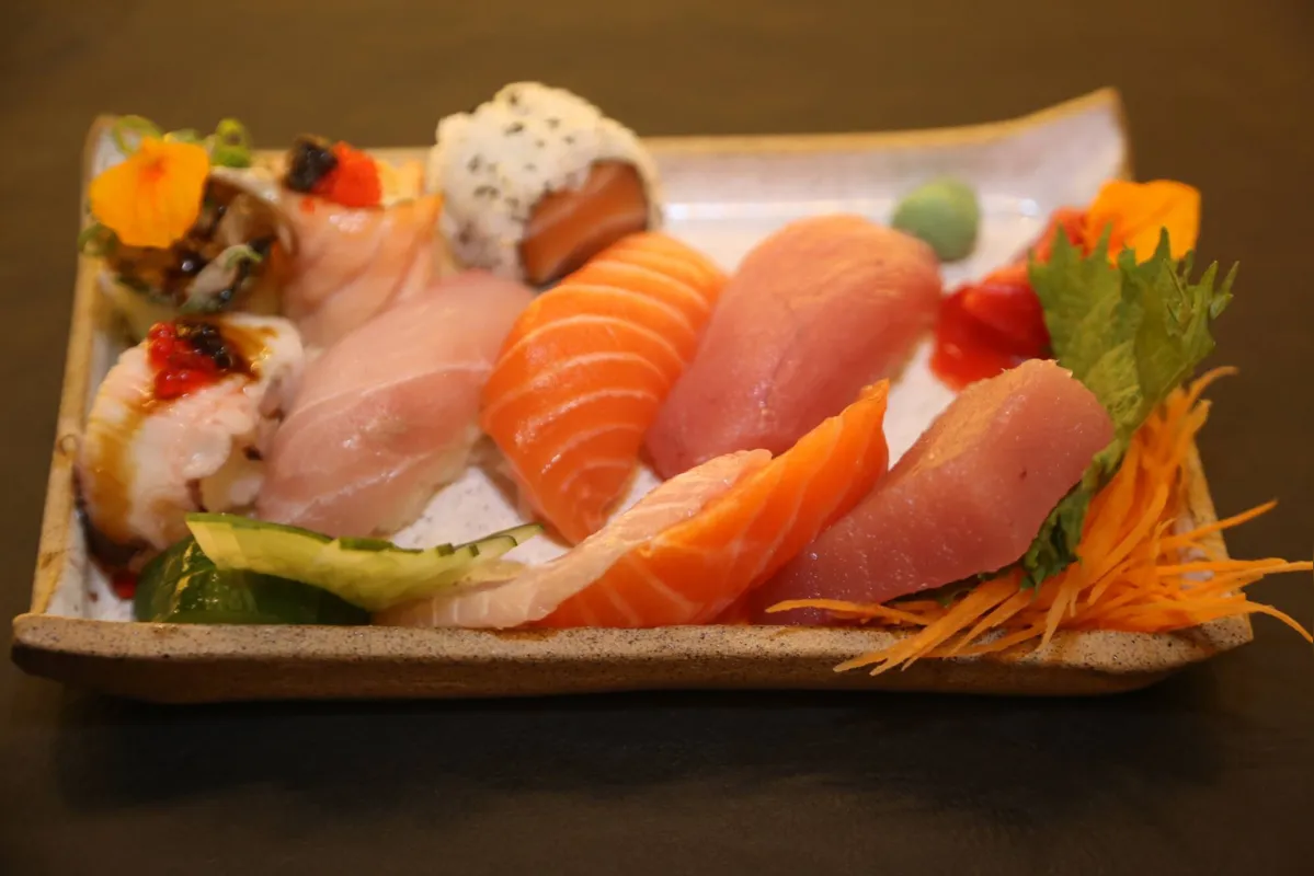 Um dos combinados mais pedidos do cardápio do Birô Japa