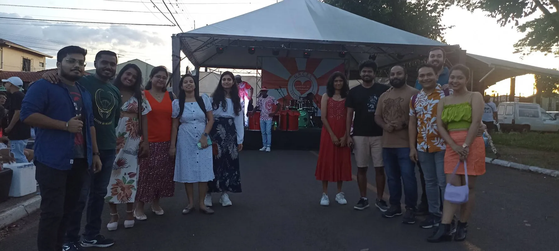 Indianos foram conhcer o Carnaval brasileiro no Conjunto Cafezal e outros pontos da cidade