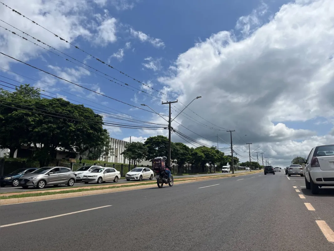 Imagem ilustrativa da imagem Com atraso, trânsito é liberado na duplicação da avenida Juvenal Pietraroia