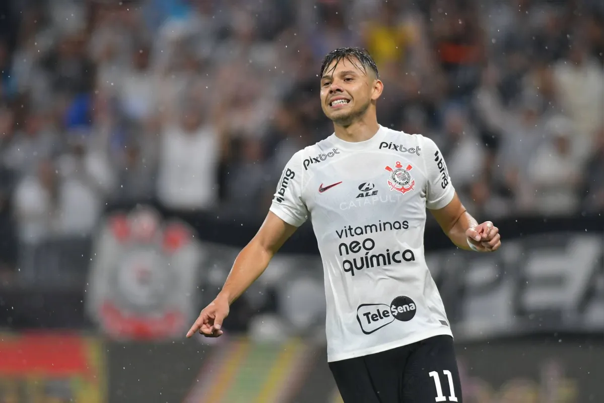 A Fiel deposita esperanças em Romero:  paraguaio começou muito bem a temporada ao marcar um golaço de bicicleta na estreia na vitória por 1 a 0 sobre o Guarani