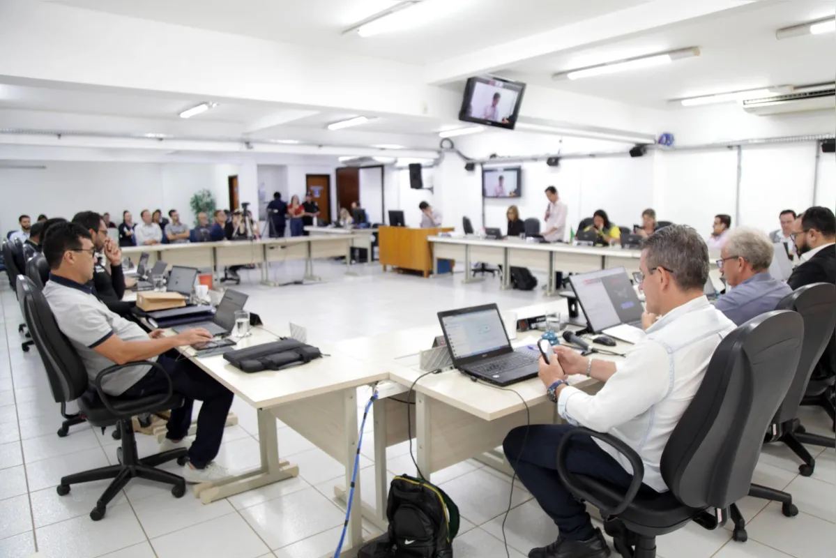 Se a denúncia for acatada pelos vereadores, será aberta uma CP (Comissão Processante), que tem 90 dias corridos, após o início dos trabalhos, para finalizar todo o processo - inclusive a sessão de julgamento