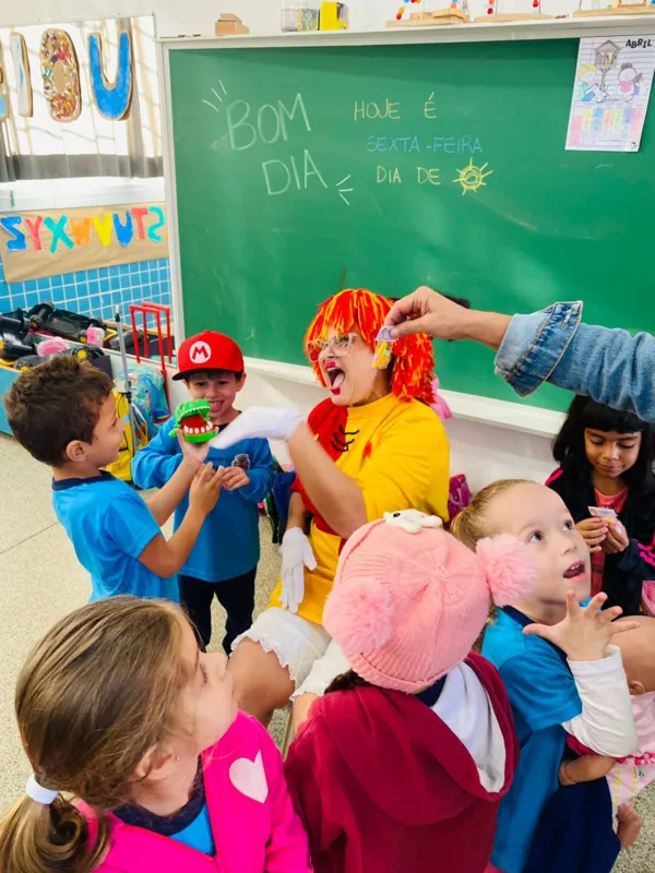 Na Escola Municipal Moacyr Teixeira, na zona Norte, a boneca Emília apareceu em carne e osso na Semana do Livro