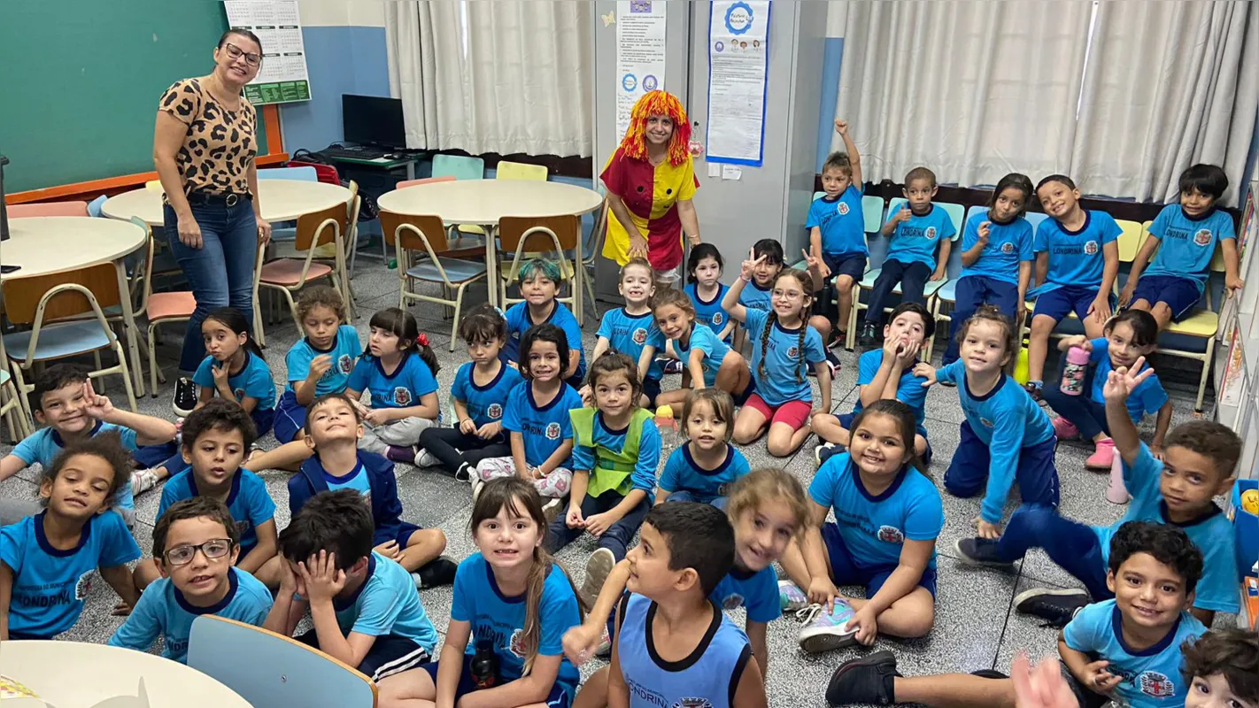 Na Escola Municipal Bartolomeu Gusmão, na zona Leste, a leitura ficou mais descontraída com a presença de Emília