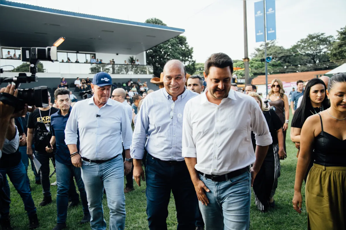 ABERTURA EXPO
