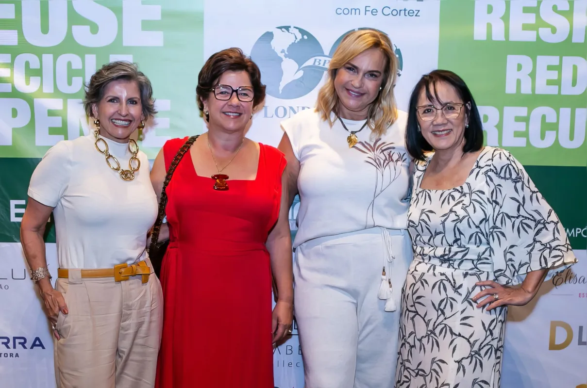 Angela Castro, Rebeka Ribas, Silvana Spagnolo e Rosalia Sato