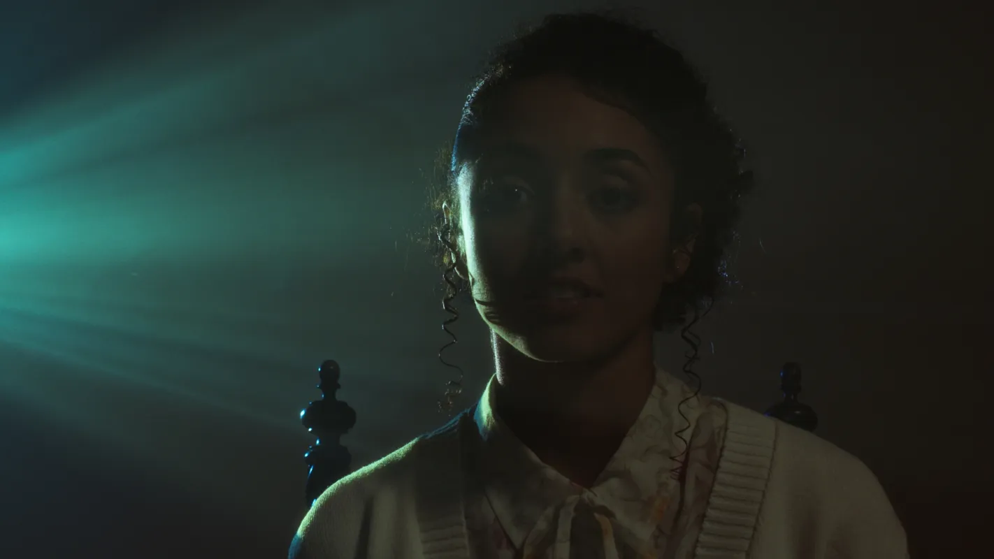A personagem Clara dos Anjos vivida pela atriz Luli Rodrigues