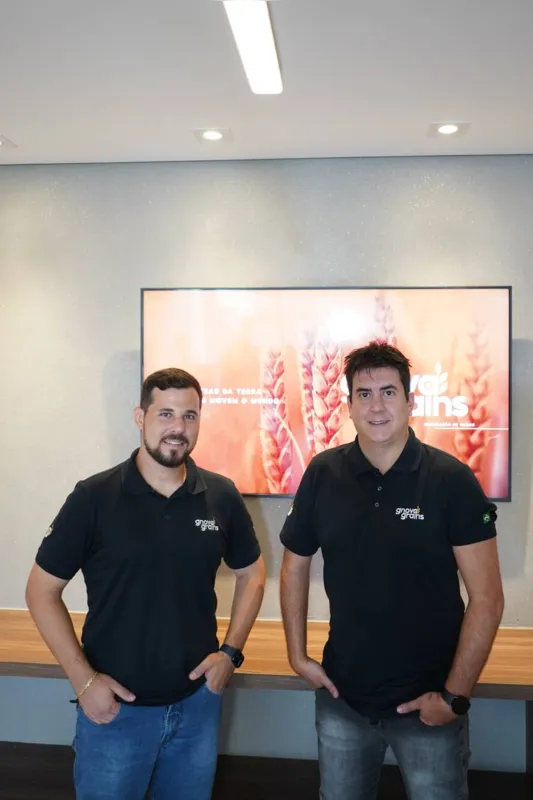 Os fundadores da Gnova Grains, Fernando Oliveira e Ronan Giuliangeli